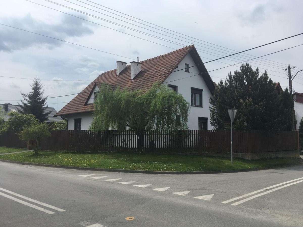 Holiday Home In Dobczyce Lesser With Terrace Buitenkant foto