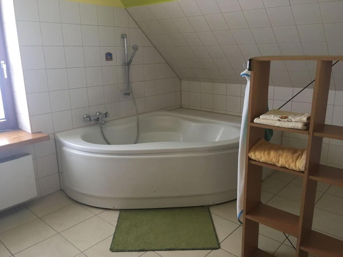 Holiday Home In Dobczyce Lesser With Terrace Buitenkant foto